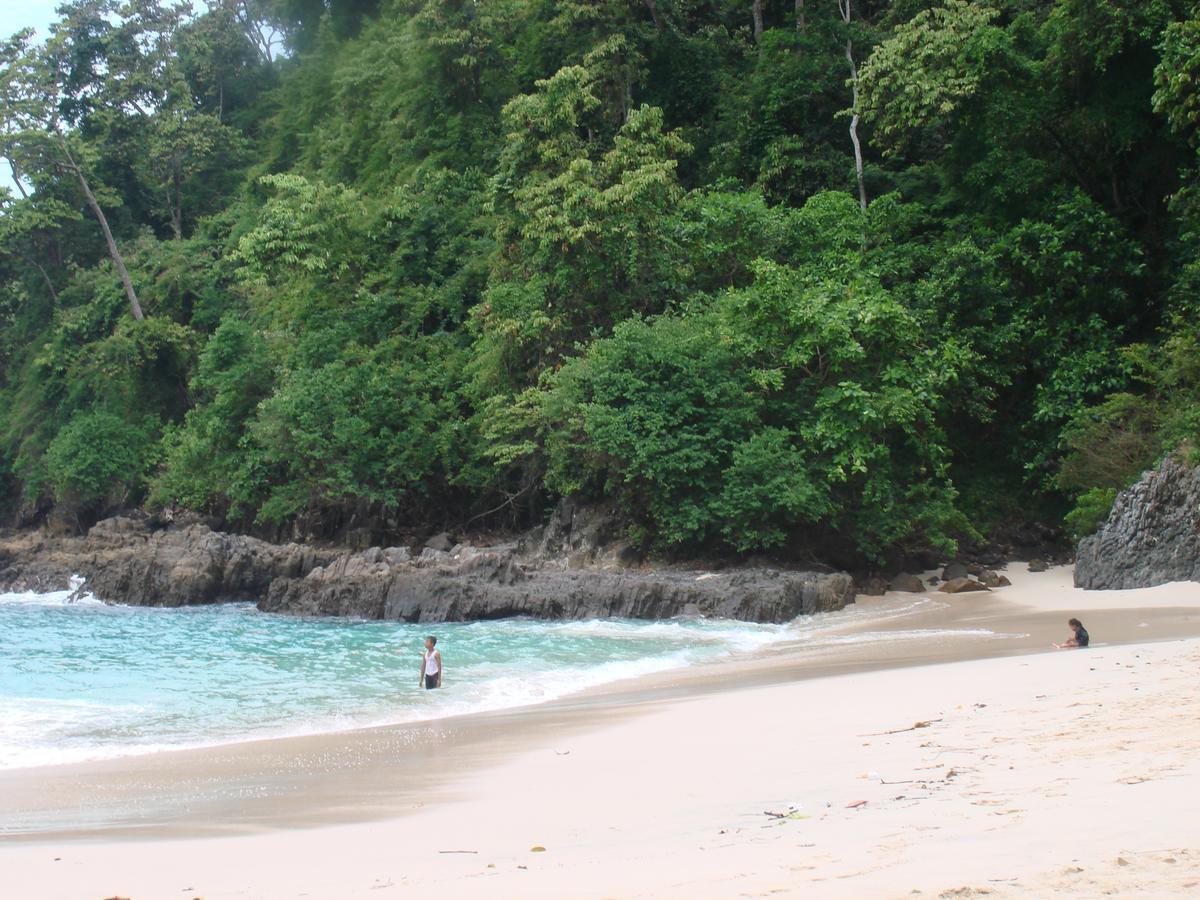 Thalia Homestay & Ijen Bromo Tour Banyuwangi  Dış mekan fotoğraf
